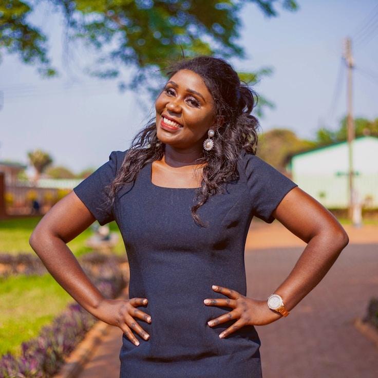 Portrait of Lila Chen meditation instructor